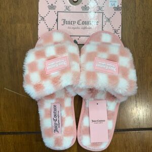 Brand new Juicy Couture fluffy slippers in a pink checkered design. Size Small.